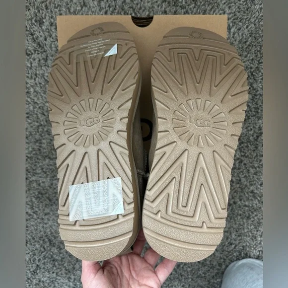 NEW UGG Antelope Classic Ultra Mini - Picture 13 of 14